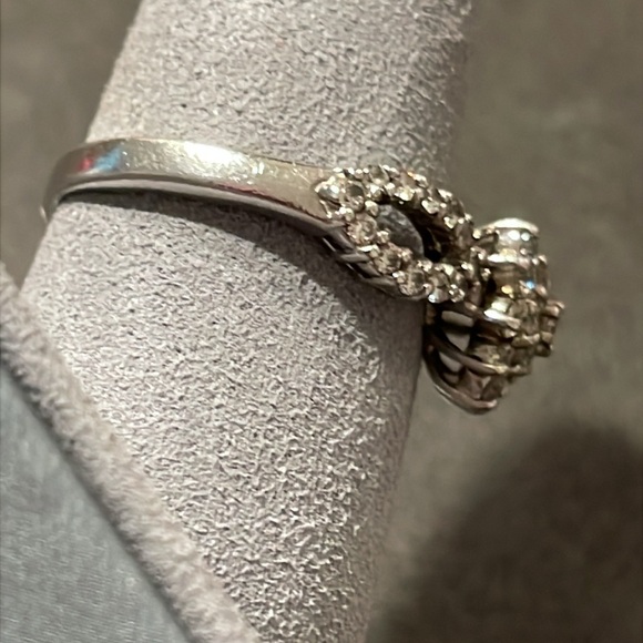 Vintage Camrose & Kross JBK Jackie Kennedy 925 Silver Crystal Ring Size 9.75 - Picture 7 of 15